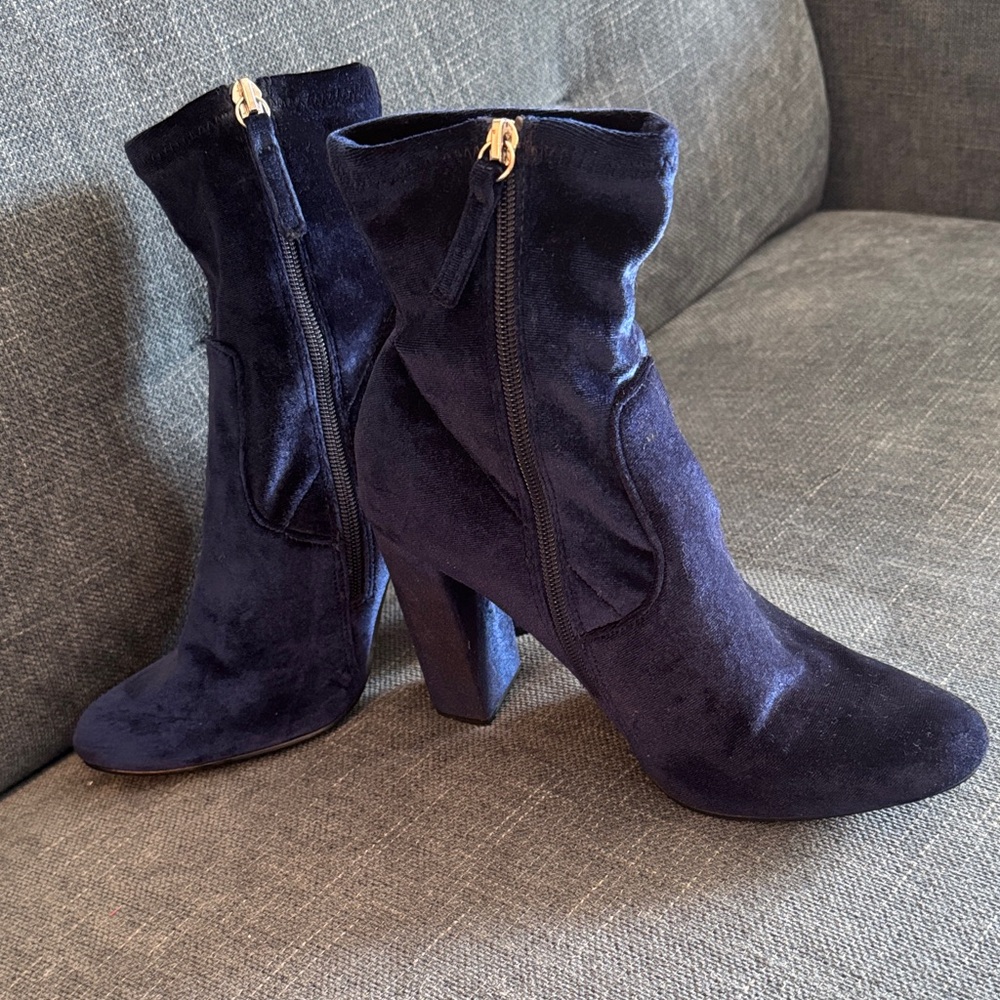 Steve Madden Blue Velvet Boots